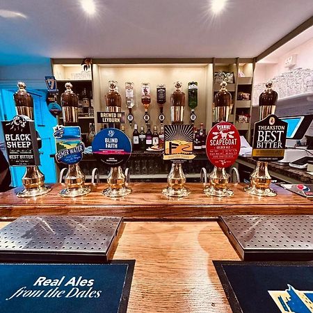 Redmire Village Pub Dış mekan fotoğraf
