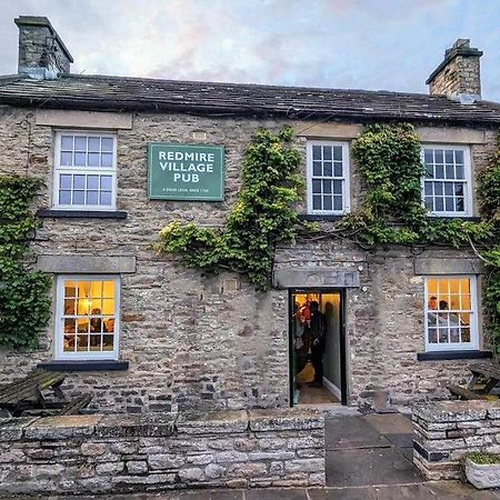 Redmire Village Pub Dış mekan fotoğraf